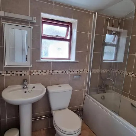 Brynland By Cliftonvalley Apartment *